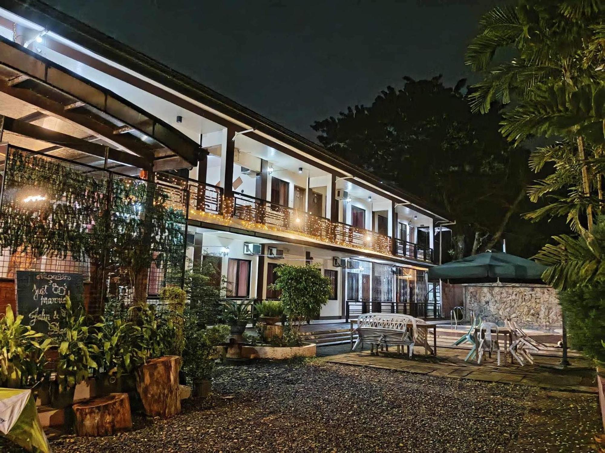 Diakopes Inn Puerto Princesa Exterior foto